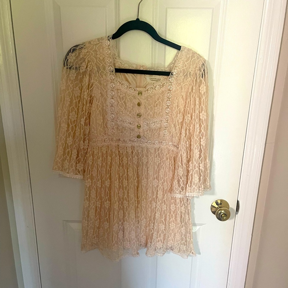 Tapenade lace mini Dress. Suitable for size 0-4